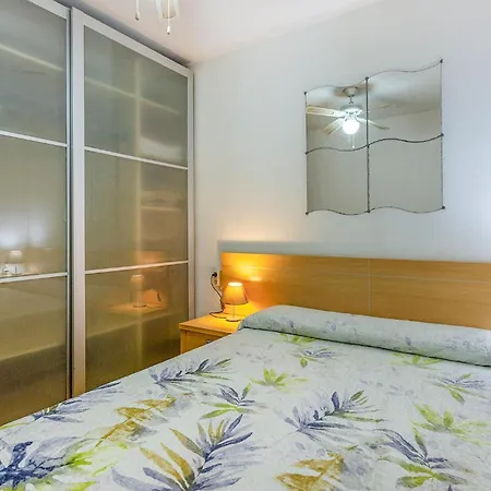 2 Bedroom Lovely In Lägenhet Benidorm